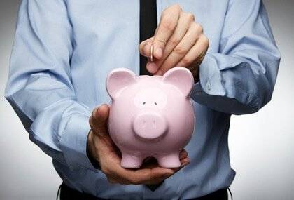 Oval Money, monitora le tue spese e accumula risparmi in automatico