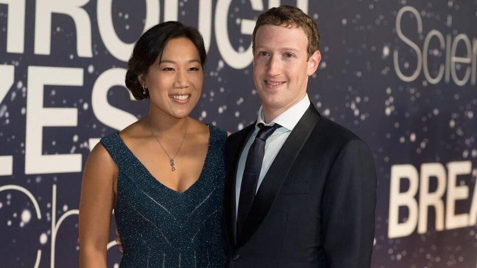 Mark Zuckerberg investe 5 miliardi di dollari per un dispositivo da impiantarci nel cervello Mark Zuckerberg investe 5 miliardi di dollari per un dispositivo da impiantarci nel cervello