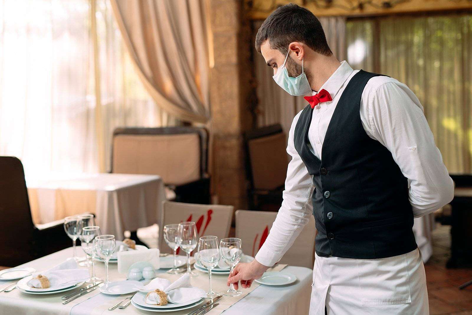 Un ristorante su quattro non ha riaperto. E i clienti? Adesso commentano più di prima Un ristorante su quattro non ha riaperto. E i clienti? Adesso commentano più di prima