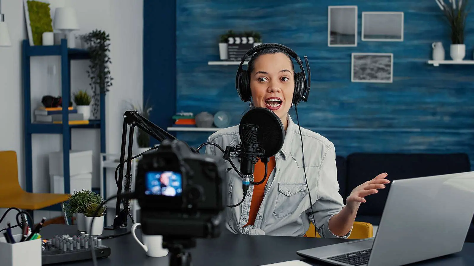 Aprire una web radio commerciale