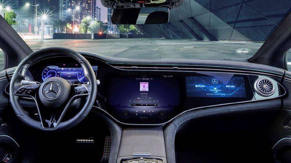 Spatial Audio con Dolby Atmos sulle Mercedes, ennesimo cavallo di Troia di Apple? Spatial Audio con Dolby Atmos sulle Mercedes, ennesimo cavallo di Troia di Apple?