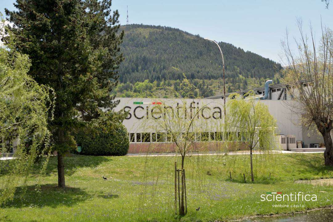 Super Sapiens Day Factory call di Scientifica VC Super Sapiens Day Factory call di Scientifica VC