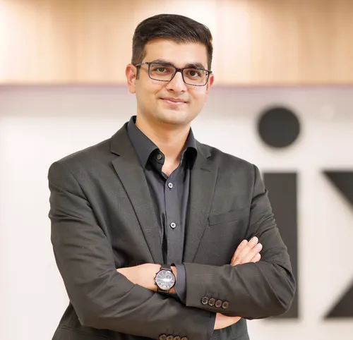 Awais Ahmed, CEO e founder di Pixxel